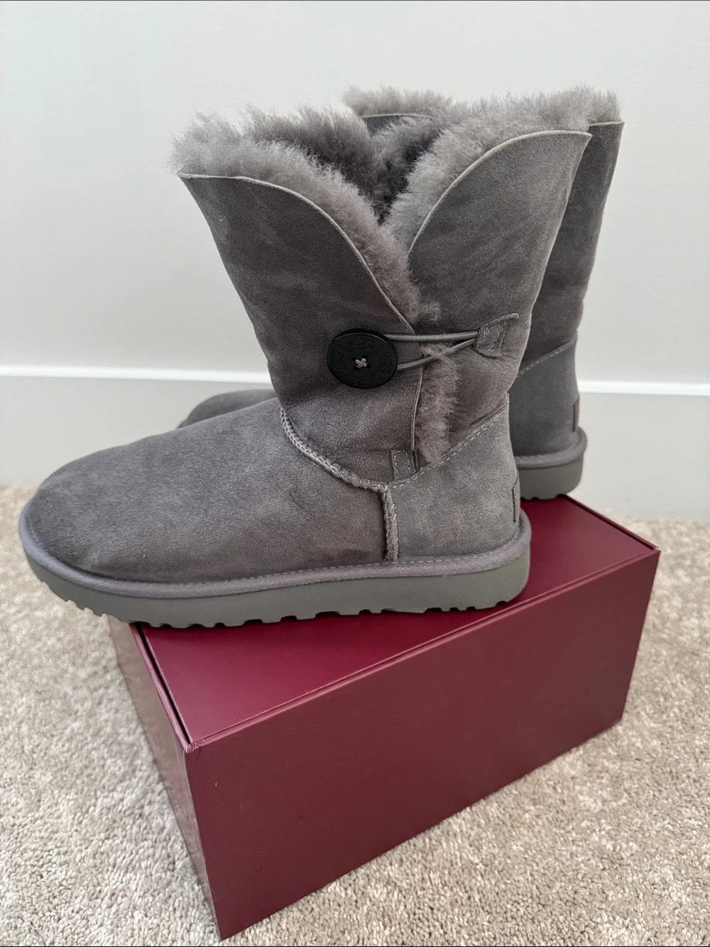 UGG like new